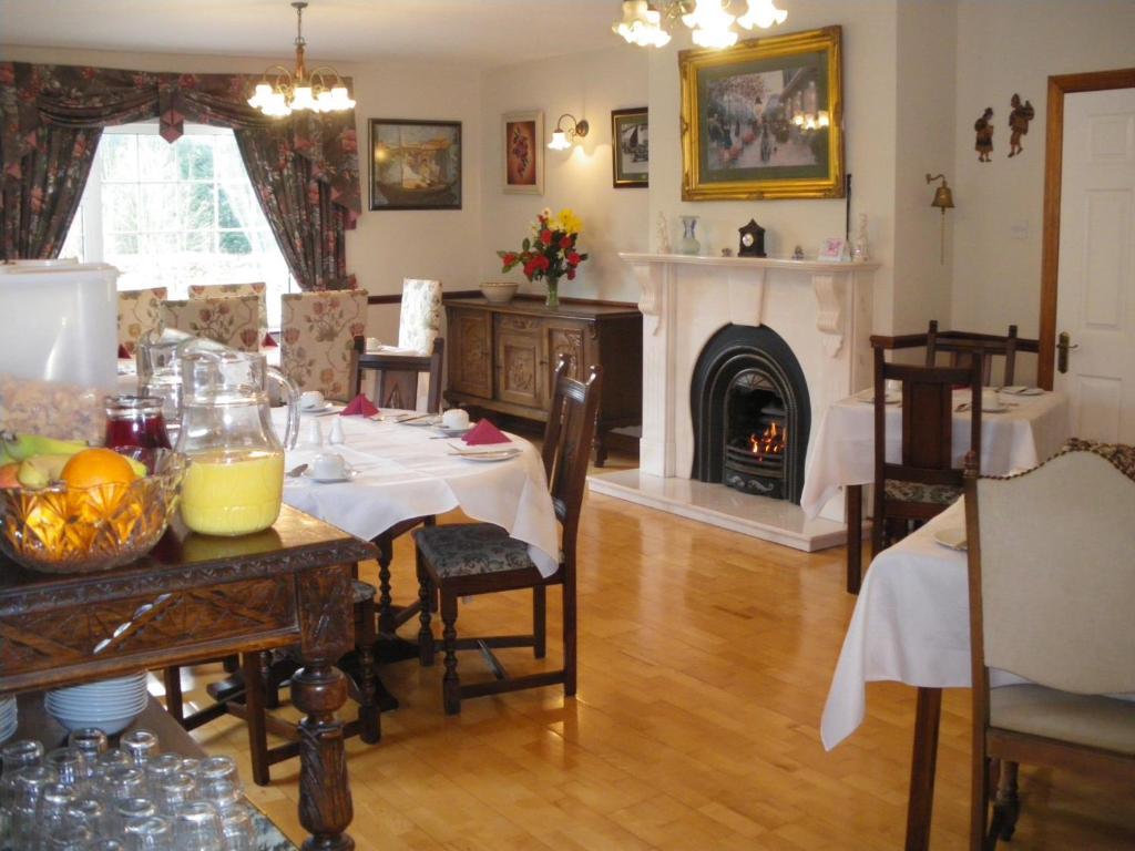 Redwood Bed & Breakfast Dunrine Екстериор снимка