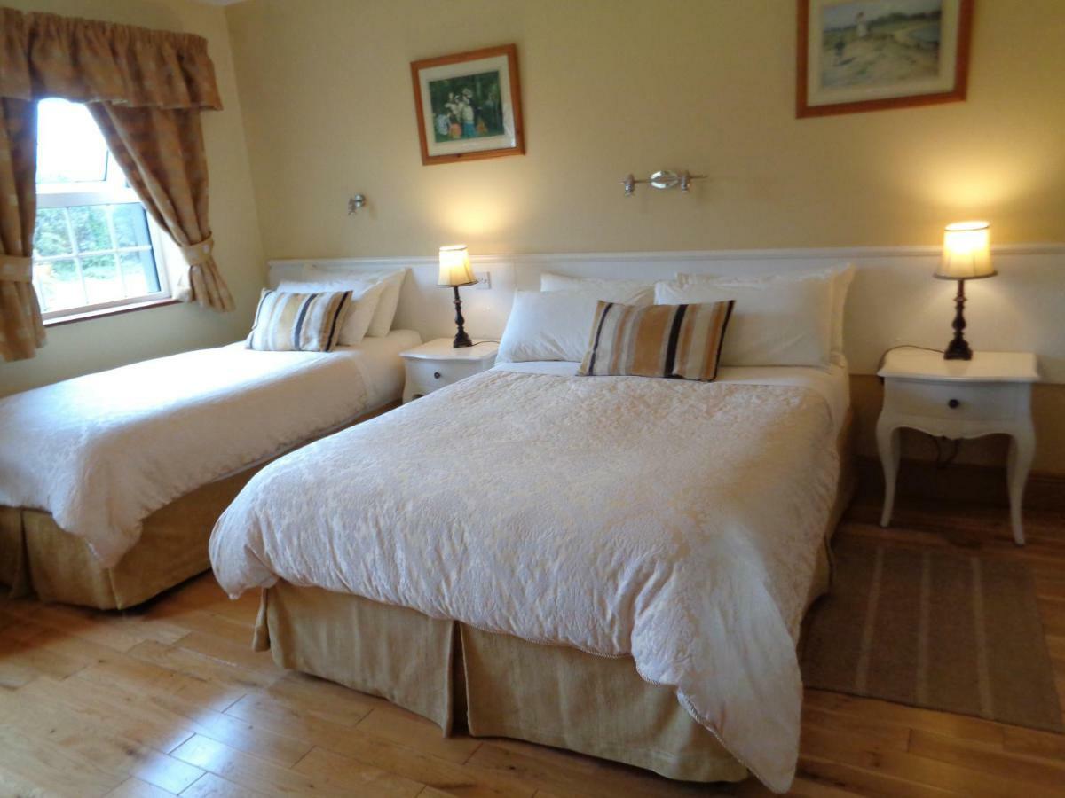 Redwood Bed & Breakfast Dunrine Екстериор снимка